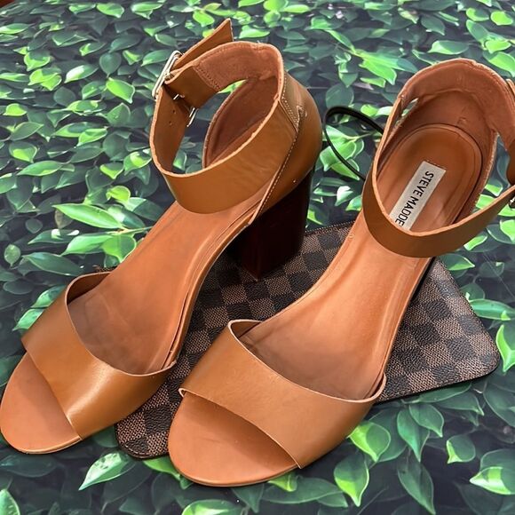 Steve Madden brown ankle boots with wood heel - Picture 6 of 6